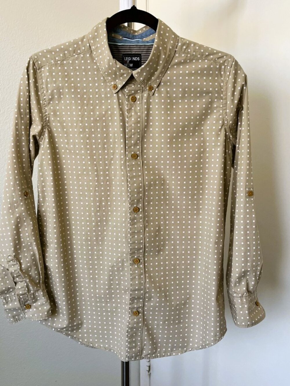LEGENDS OF NOW Boys Youth Size L Shirt Beige Square Polka Dot Roll Tab Sleeve